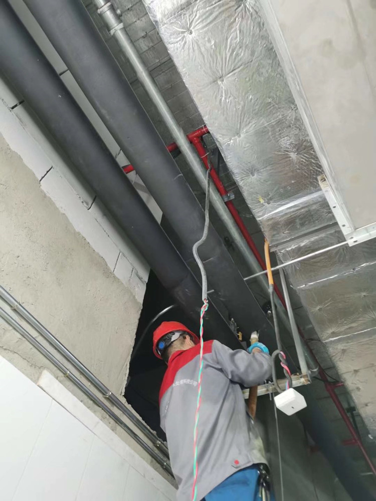 空調冷凍水管路宅男视频在线观看污2_副本